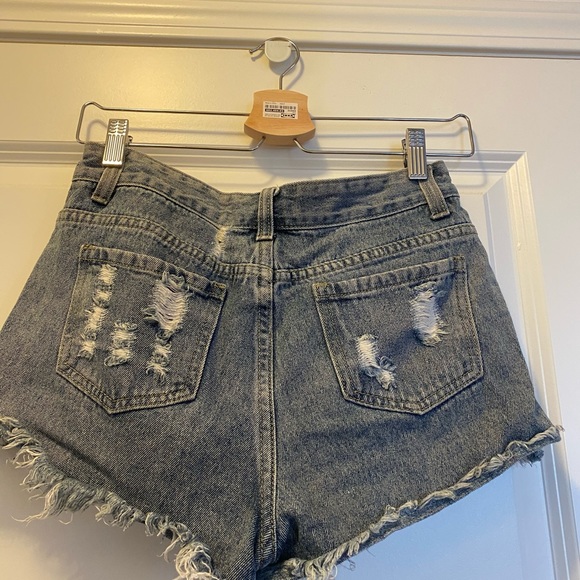 Distressed high rise denim shorts - Picture 2 of 2
